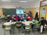 Entregan ms de 9.000 chromebooks a casi 300 centros educativos de Murcia
