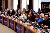 Mónica García pide en Bruselas establecer criterios mínimos comunes para el reconocimiento de títulos no comunitarios