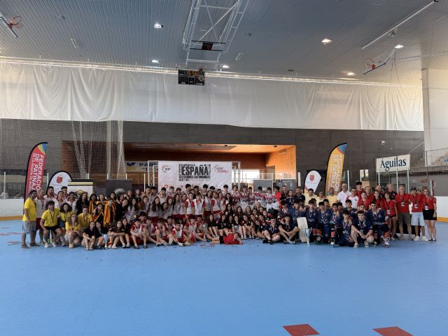 Águilas se convierte en referencia nacional del hockey línea con la celebración del Campeonato de España de Selecciones Autonómicas Sub-16 Águilas se convierte en referencia nacional del hockey línea con la celebración del Campeonato de España de Selecciones Autonómicas Sub-16