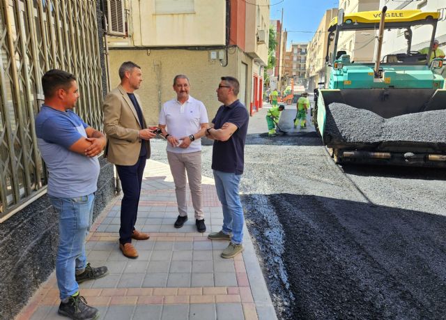 El Ayuntamiento de Caravaca culmina la reforma de la calle Asturias con los trabajos de asfaltado que ponen fin al Plan de Obras y Servicios El Ayuntamiento de Caravaca culmina la reforma de la calle Asturias con los trabajos de asfaltado que ponen fin al Plan de Obras y Servicios
