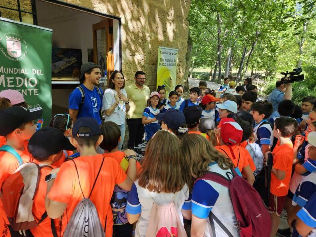 Caravaca celebra el 'Día Mundial del Medio Ambiente' con una jornada educativa en Las Fuentes del Marqués Caravaca celebra el 'Día Mundial del Medio Ambiente' con una jornada educativa en Las Fuentes del Marqués