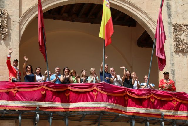 El alcalde preside la tradicional invitación del cabildo civil y el eclesiástico con motivo de la Procesión del Corpus Christi El alcalde preside la tradicional invitación del cabildo civil y el eclesiástico con motivo de la Procesión del Corpus Christi