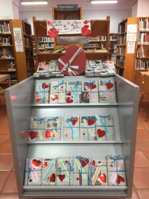 Bibliotecas celebran San Valentín con una cita a ciegas - Sotogrande Digital
