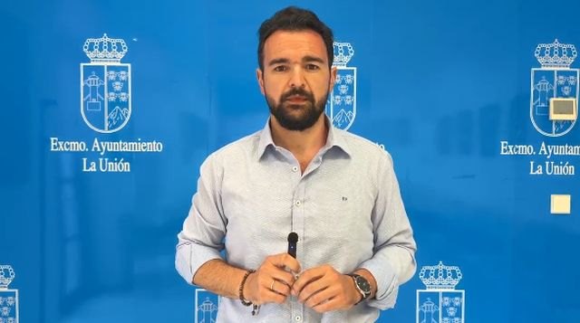 El Gobierno de España deja sin triatlón y sin playa a Portmán en su X edición El Gobierno de España deja sin triatlón y sin playa a Portmán en su X edición