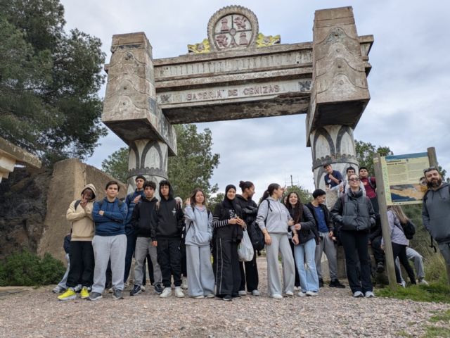 Un proyecto educativo de un instituto de Cartagena crea un tour virtual desde la batería de Cenizas a Castillitos Un proyecto educativo de un instituto de Cartagena crea un tour virtual desde la batería de Cenizas a Castillitos