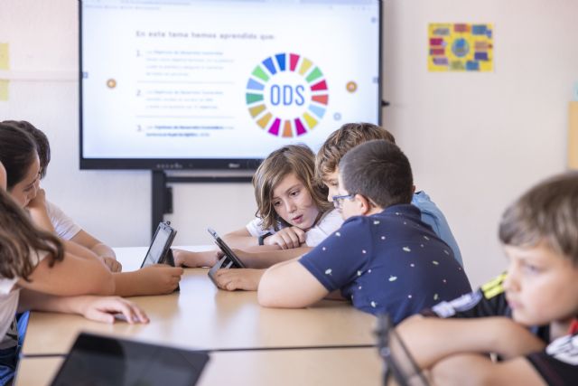 Fundación Repsol reconoce a los centros educativos de la Región de Murcia más comprometidos con la transición ecológica Fundación Repsol reconoce a los centros educativos de la Región de Murcia más comprometidos con la transición ecológica