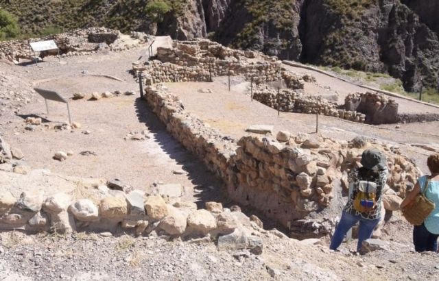 Totana refuerza la investigación y promoción de La Bastida con un convenio entre la UAB y la UMU Totana refuerza la investigación y promoción de La Bastida con un convenio entre la UAB y la UMU