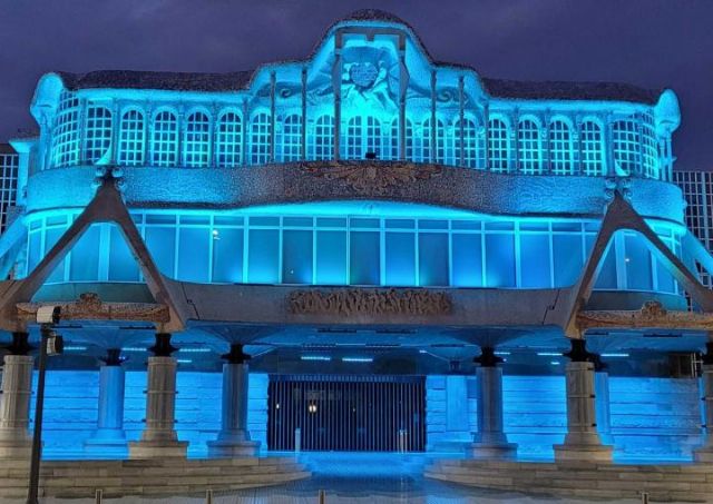 La Asamblea Regional se iluminará mañana de color turquesa con motivo del Día Nacional de las Lenguas de Signos Españolas La Asamblea Regional se iluminará mañana de color turquesa con motivo del Día Nacional de las Lenguas de Signos Españolas