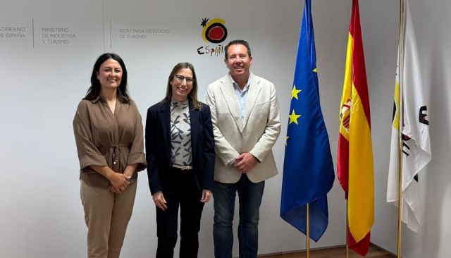El Ayuntamiento de Mula se reúne en Madrid con el Ministerio de Turismo para abrir nuevas vías de financiación y reforzar la apuesta por el turismo de interior El Ayuntamiento de Mula se reúne en Madrid con el Ministerio de Turismo para abrir nuevas vías de financiación y reforzar la apuesta por el turismo de interior