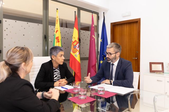 El delegado del Gobierno inicia en Beniel una ronda de visitas por los 45 municipios de la Región de Murcia El delegado del Gobierno inicia en Beniel una ronda de visitas por los 45 municipios de la Región de Murcia
