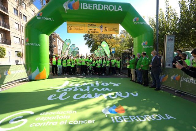 La marea verde contra el cáncer vuelve a llenar con su solidaridad las