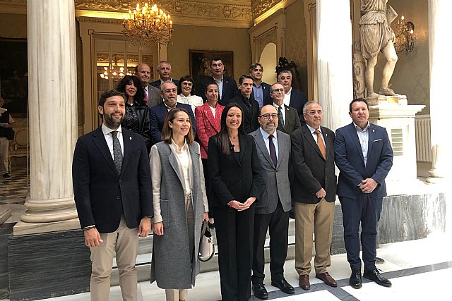 El Círculo de Economía de la Región de Murcia se une al proyecto ‘Amigos del Camino de la Cruz de Caravaca’ El Círculo de Economía de la Región de Murcia se une al proyecto ‘Amigos del Camino de la Cruz de Caravaca’