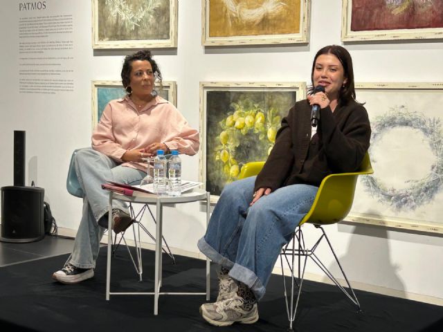Nerea Pascual derrocha simpatía y cercanía con el público juvenil de Río de Letras en Blanca Nerea Pascual derrocha simpatía y cercanía con el público juvenil de Río de Letras en Blanca
