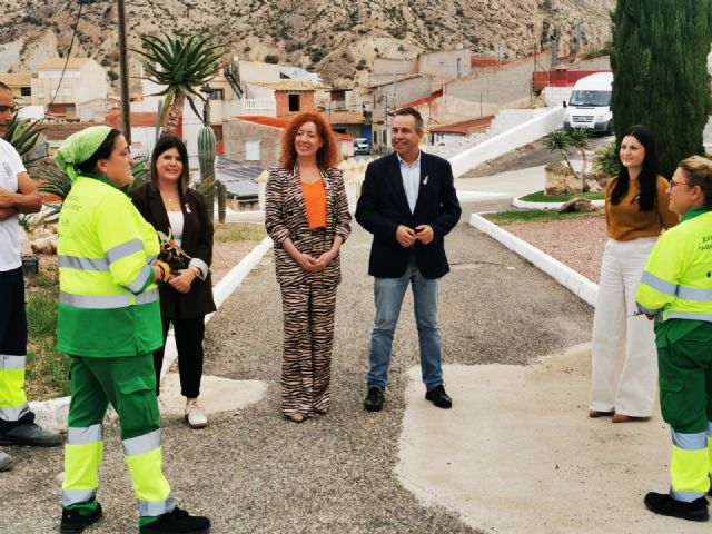 Participantes en un programa del SEF mejoran los espacios verdes de Abanilla alternando formación y empleo Participantes en un programa del SEF mejoran los espacios verdes de Abanilla alternando formación y empleo