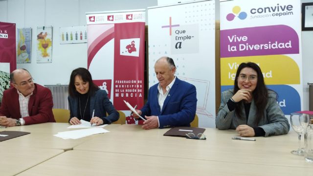 Convive Fundaci N Cepaim Y La Federaci N De Municipios De La Regi N De