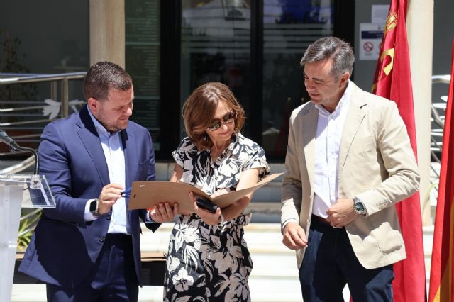 San Pedro del Pinatar distingue la trayectoria de sus empleados públicos San Pedro del Pinatar distingue la trayectoria de sus empleados públicos