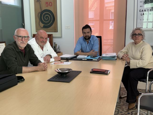 Ayuntamiento, ecologistas y vecinos exigen la convocatoria de la Comisión de Seguimiento de las obras de regeneración de la bahía de Portmán Ayuntamiento, ecologistas y vecinos exigen la convocatoria de la Comisión de Seguimiento de las obras de regeneración de la bahía de Portmán
