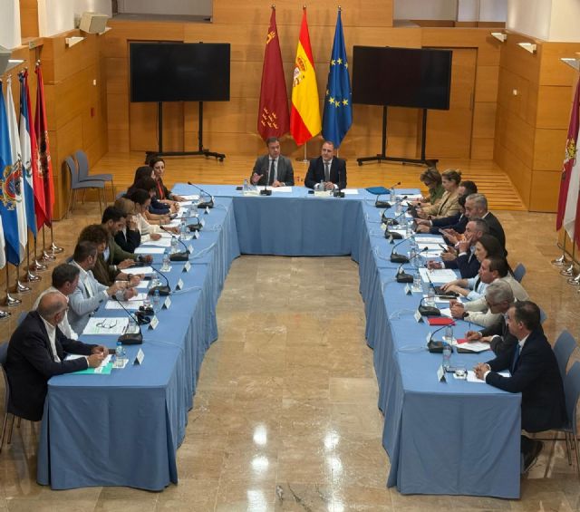El Consejo de Cooperación Local valida que el Ayuntamiento de Murcia preste los servicios de transporte con Alcantarilla, Beniel y Santomera El Consejo de Cooperación Local valida que el Ayuntamiento de Murcia preste los servicios de transporte con Alcantarilla, Beniel y Santomera