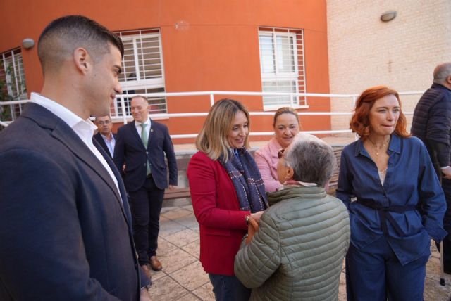 El Gobierno regional ha destinado más de 20 millones desde 1990 a la Fundación Santa Teresa de Abarán para el cuidado de personas mayores El Gobierno regional ha destinado más de 20 millones desde 1990 a la Fundación Santa Teresa de Abarán para el cuidado de personas mayores