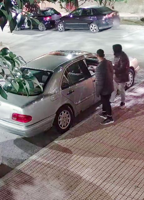 Esclarecidos 14 robos en vehículos y dos robos con violencia en Mula Esclarecidos 14 robos en vehículos y dos robos con violencia en Mula