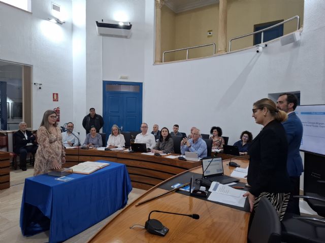 Visto bueno del Pleno a establecer como festivos locales para 2027 el 14 de mayo y el 14 de septiembre Visto bueno del Pleno a establecer como festivos locales para 2027 el 14 de mayo y el 14 de septiembre