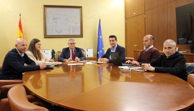 La CHS aborda con el Ayuntamiento de Blanca la situación administrativa de determinados desarrollos urbanísticos y la realización de nuevas infraestructuras hidráulicas en el municipio La CHS aborda con el Ayuntamiento de Blanca la situación administrativa de determinados desarrollos urbanísticos y la realización de nuevas infraestructuras hidráulicas en el municipio