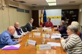 Mónica García se reúne con la Marea Blanca para abordar la defensa de la sanidad pública y universal