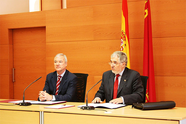 Gobierno y Justicia acuerdan mejorar la formación e información de fiscales y técnicos para frenar la siniestralidad laboral - 1, Foto 1