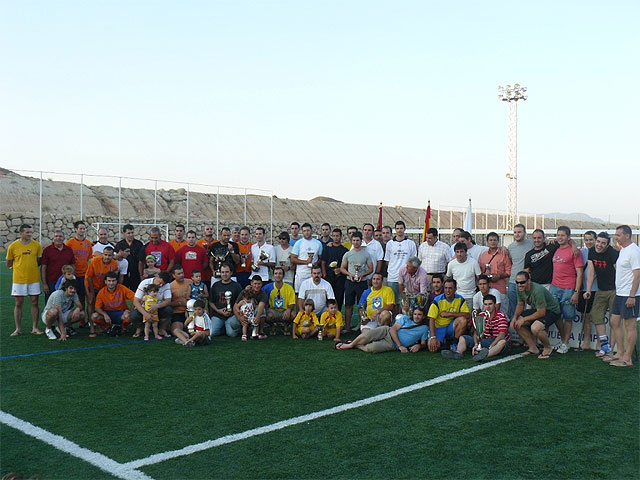 La temporada de fútbol aficionado Juega Limpio se clausura con la final de copa y la entrega de trofeos a los más de 300 participantes - 3, Foto 3