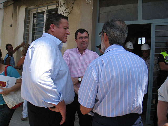 El consejero de Obras Públicas anuncia en La Unión el inicio de las actuaciones de la segunda fase de regeneración del barrio de San Gil - 2, Foto 2