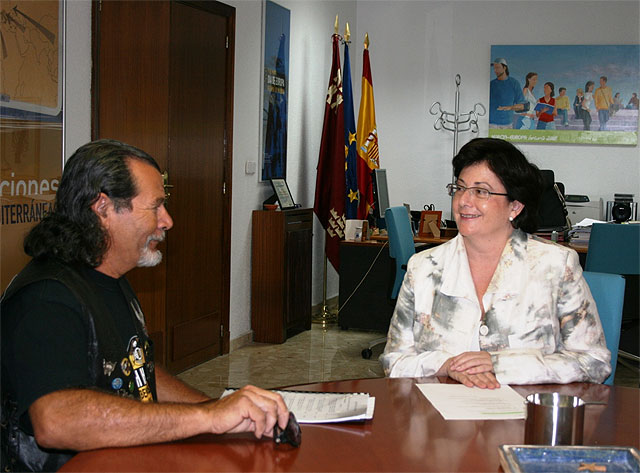 María Dolores Alarcón recibe al presidente de la Casa regional de Murcia en Mallorca - 1, Foto 1