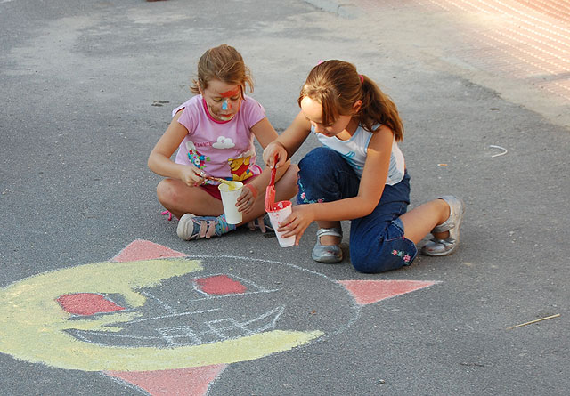 Niños y mayores protagonizan el primero de octubre en las fiestas de La Media Legua - 3, Foto 3