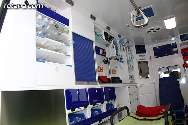 Totana dispone de una nueva ambulancia en el servicio de urgencias de Atencin Primaria - 6