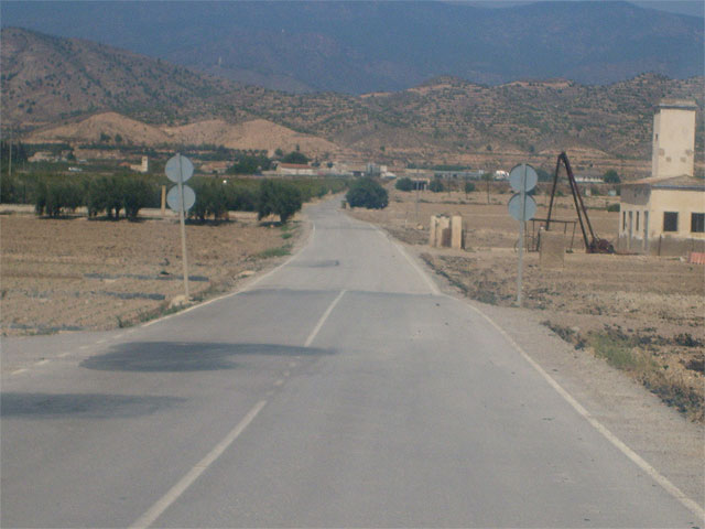 El Ayuntamiento y la Dirección General de Carreteras dan los primeros pasos para la construcción de la Variante Oeste que mejorará el tráfico por la ciudad, Foto 1