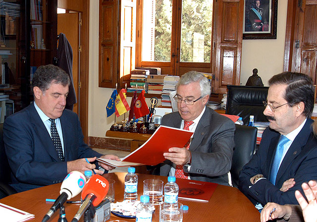 La Universidad de Murcia colaborará con el Parque Científico para la realización de proyectos de investigación - 1, Foto 1