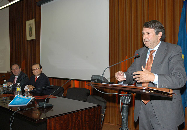 El secretario de Estado para la Seguridad Social defiende el sistema de protección social como una de las principales fortalezas de la economía española - 5, Foto 5