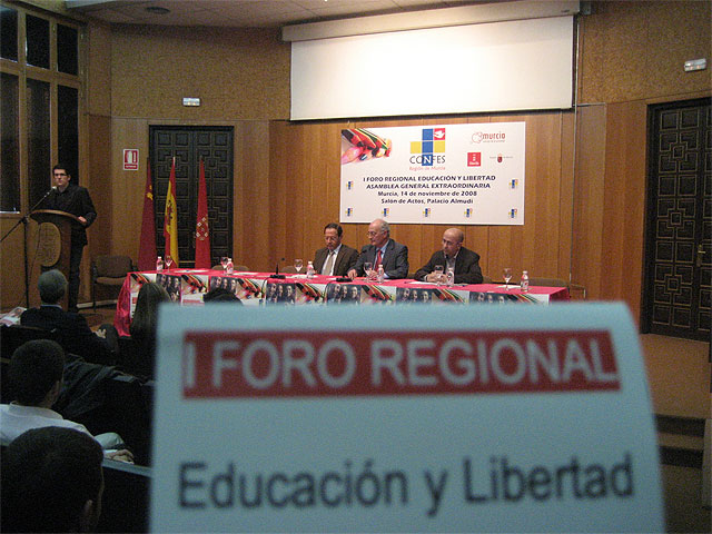 Cámara: “No hay educación sin libertad ni libertad sin educación” - 2, Foto 2