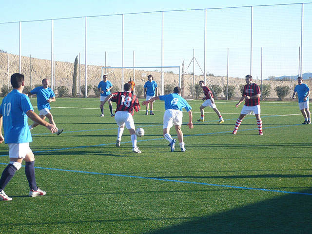 Jornada sin sorpresas en la liga de futbol aficionado Juega limpio, Foto 4