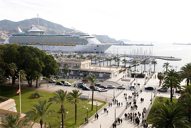 Setenta mil turistas llegarán a Cartagena a bordo de 55 cruceros en 2009 - 1, Foto 1