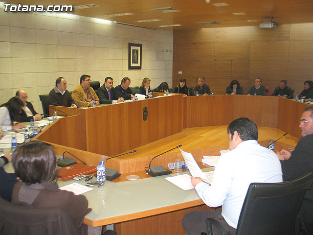 El consitorio y las asociaciones de artesanos y alfareros de la localidad firmarán un convenio, Foto 1