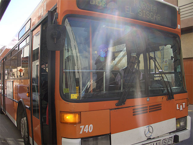 Los jubilados y pensionistas de Santomera podrán disfrutar de transporte gratuito a partir del próximo mes de marzo - 2, Foto 2