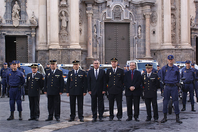 El Cuerpo Nacional de Policía recibe 19 nuevos vehículos para seguridad ciudadana - 2, Foto 2