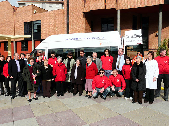 La Asamblea Local de Cruz Roja de Molina de Segura dispone de un nuevo vehículo adaptado de transporte - 2, Foto 2