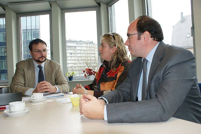 Pedro Antonio Sánchez planifica la aplicación del Proyecto Leonardo en Puerto Lumbreras a través de una reunión con Pavol Krempasky en Bruselas - 1, Foto 1