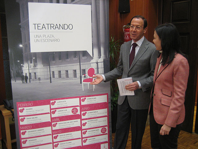 “Teatrando” en las plazas de Murcia - 1, Foto 1