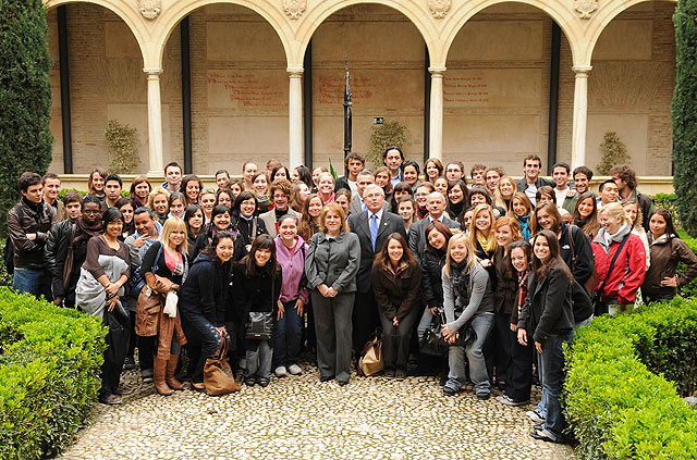 La Universidad de Murcia recibe a los más de 200 alumnos extranjeros que cursarán este cuatrimestre en la institución docente - 1, Foto 1