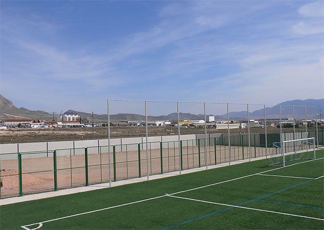 El polideportivo municipal de Jumilla cuenta con un nuevo campo de fútbol 7 - 1, Foto 1