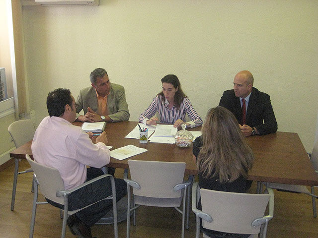 Policía Local y Guardia Civil crearán un dispositivo de seguridad especial para los vecinos de El Esparragal - 1, Foto 1