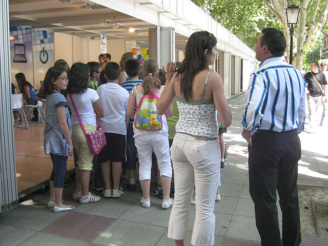 Murcia celebra el Día Mundial de Internet con actividades para todos en Alfonso X - 1, Foto 1