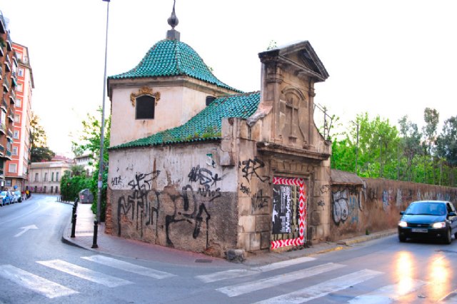 El PSOE pide al PP que ponga freno al deterioro progresivo y adecente la Ermita de los Pasos de Santiago - 1, Foto 1